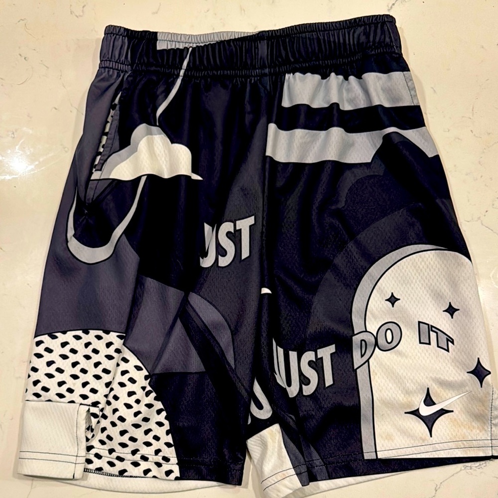 Nike Nordstrom Dri-FIT Training Shorts Boys Size M